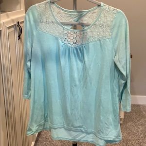 Keyhole Lace Detail Top